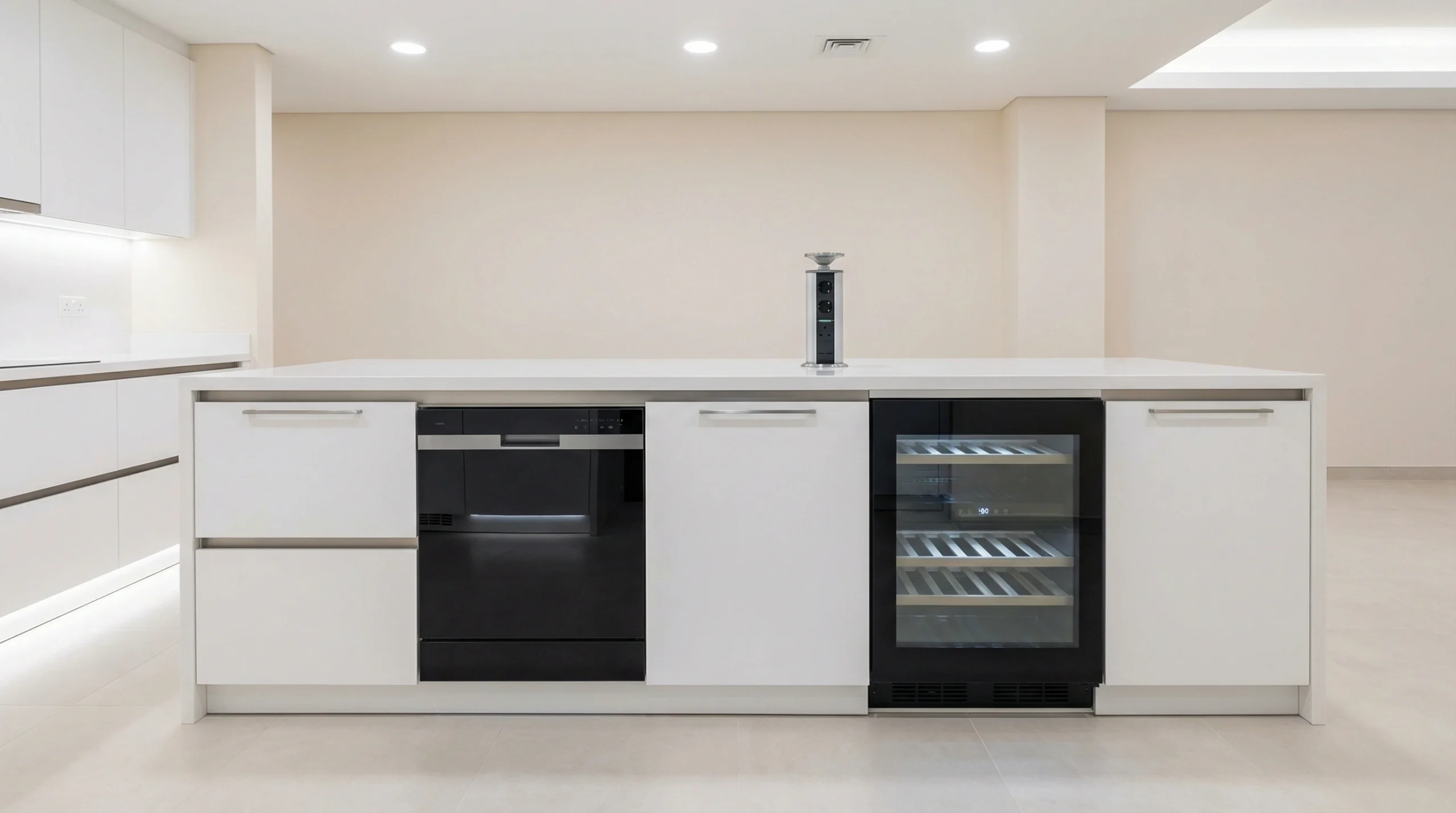 Kitchen island with integrated appliances Dubai